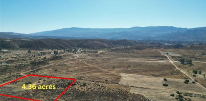 41710 Grouse Court, Hemet