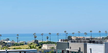 1570 Vista Del Mar Way Unit 4, Oceanside