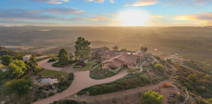 15707 Blue Crystal Trl, Poway