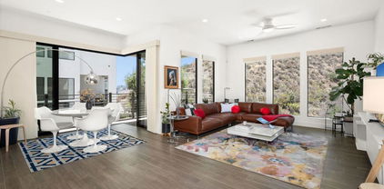 8363 Distinctive, Mission Valley