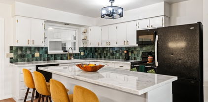 609 S Palm Avenue Unit B, Hemet