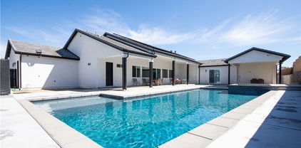 1204 Arbenz Circle, Corona