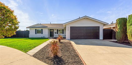 2750 N Swell Street, Orange