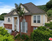 2431 Benedict Canyon Drive, Beverly Hills image