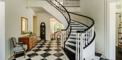 5425 Encino Avenue, Encino