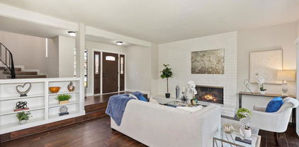 6 Cape Cod, Irvine