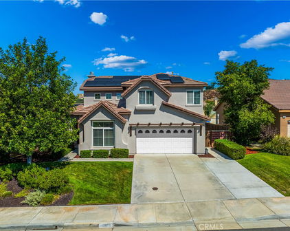 30808 Evian Drive, Murrieta