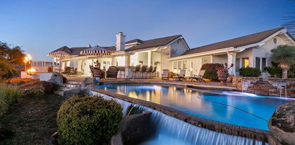 40075 Avenida La Cresta, Murrieta