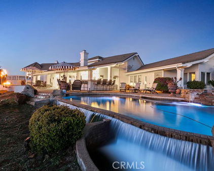 40075 Avenida La Cresta, Murrieta
