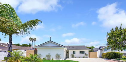 8411 Santana Circle, Huntington Beach