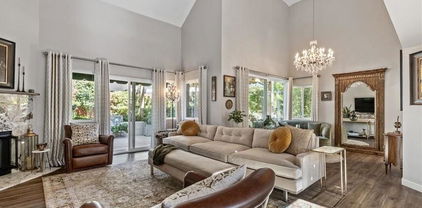 2708 Grove Ave, Carlsbad