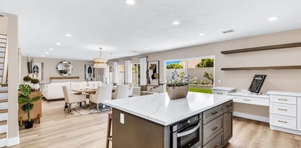 22461 Silver Spur, Lake Forest