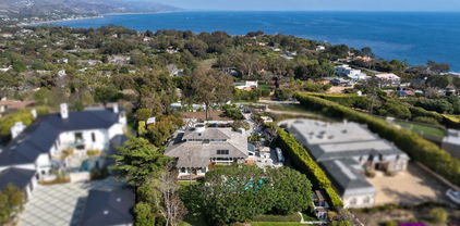 7111 Grasswood Avenue, Malibu