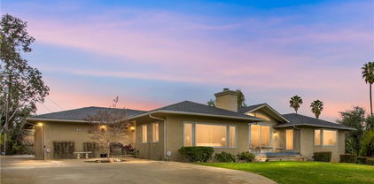 445 W Sunset Drive, Redlands