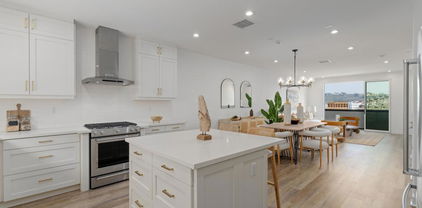 2731 Via Avella, Mission Valley