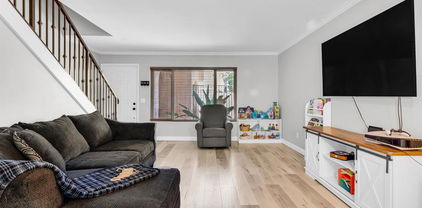267 S S Mollison Ave Unit 5, El Cajon