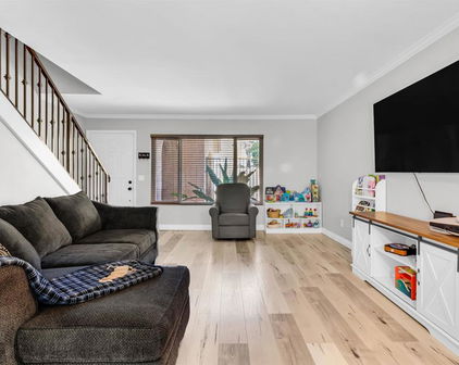 267 S S Mollison Ave Unit 5, El Cajon
