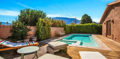 1561 E Twin Star Road, Palm Springs
