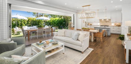 552 G Avenue, Coronado