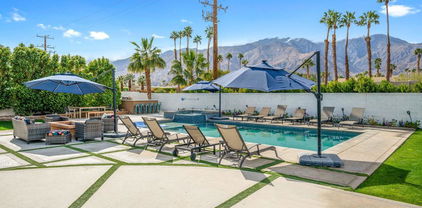 2932 N Sunrise Way, Palm Springs