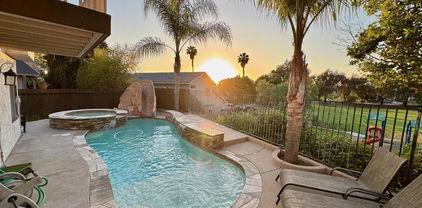 1675 Bronco Way, Oceanside