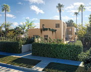 2132 Walnut Avenue, Venice image