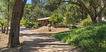 13511 Hilldale Road, Valley Center