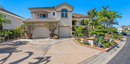 18711 Jockey Circle, Huntington Beach