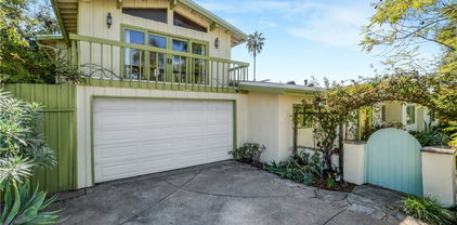 22954 Darien Street, Woodland Hills