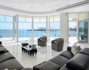 1 The Point, Coronado image