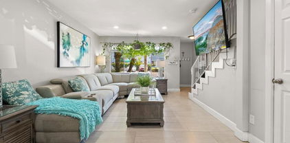 303 S Mollison Avenue Unit 3, El Cajon