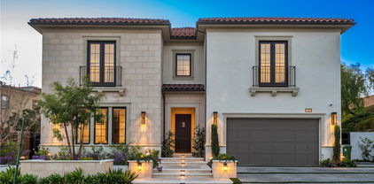 11051 Sweetwater Court, Chatsworth