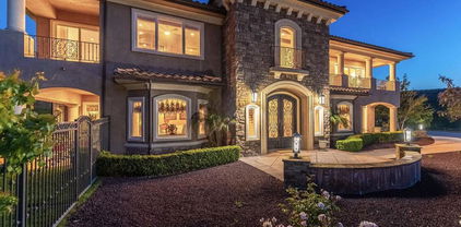 2462 Lost Canyons Drive, Simi Valley