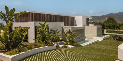6889 Dume Drive, Malibu