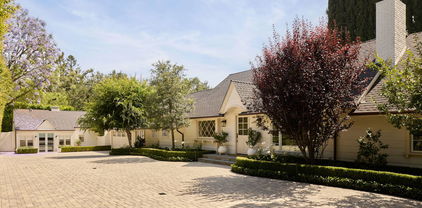 17333 Rancho Street, Encino
