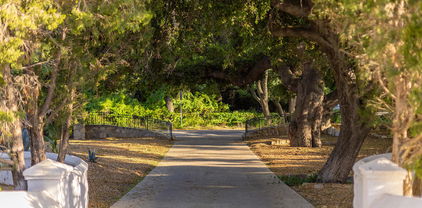3359 Reeves Road, Ojai