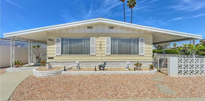925 S Palm Avenue, Hemet