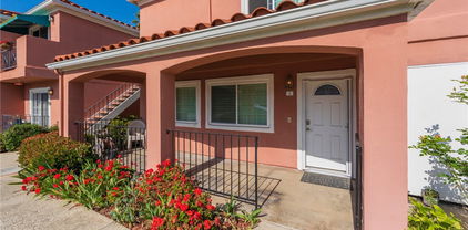 409 Utica Avenue Unit 1A, Huntington Beach