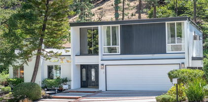 16990 Escalon Drive, Encino