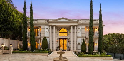 1714 Stone Canyon Road, Los Angeles