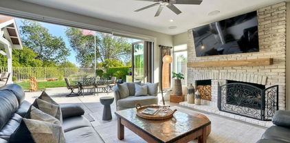1109 Countrywood Ln, Vista
