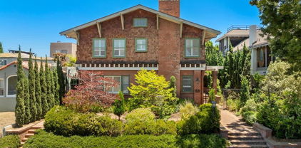 3565 3rd Ave, Mission Hills