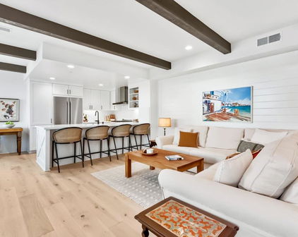 1400 Anacona Place Unit 105, Encinitas