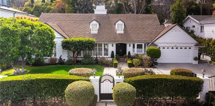 15530 Valley Vista Boulevard, Encino