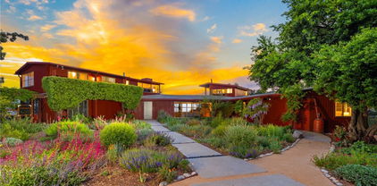 650 Baldwin Court, Sierra Madre