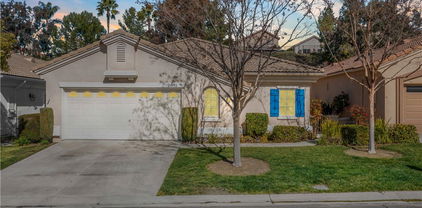 24172 Calle Artino, Murrieta