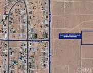 Off Central Rd, Apple Valley image