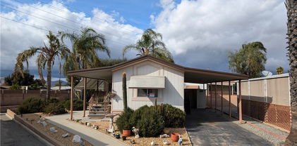 332 N Lyon Avenue Unit 61, Hemet