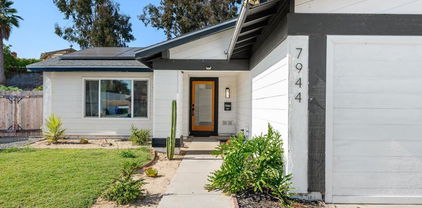 7944 Calico St, Mira Mesa