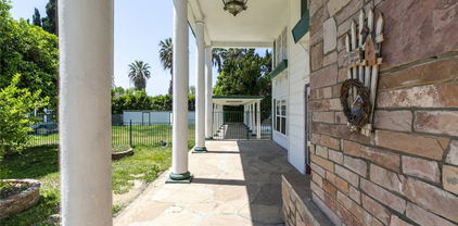 6845 Louise Avenue, Van Nuys